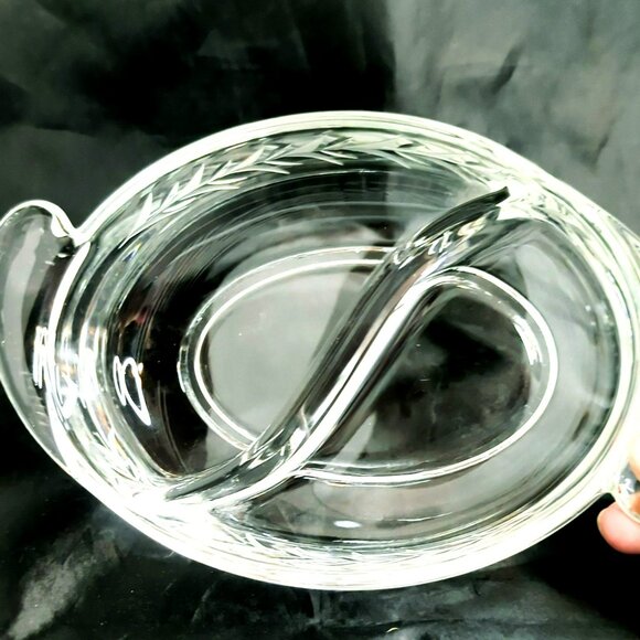 Fostoria Holly Oval 2 Part Divided Condiment Glass Dish with Handles 8.5-Inches - Picture 5 of 5